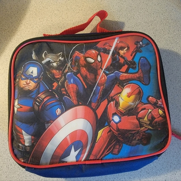 Lunchbox - Picture 1 of 1